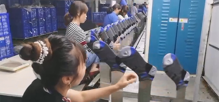 Whole Process Of How Socks And Stockings Are Made In Factories Video