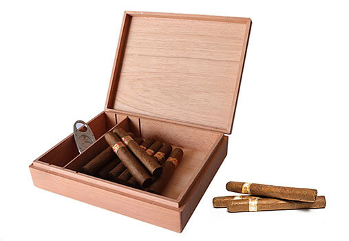 Wooden cigar humidor