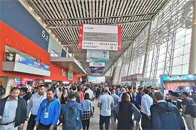 Global merchants gather in Guangzhou