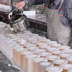 candle production-second pour