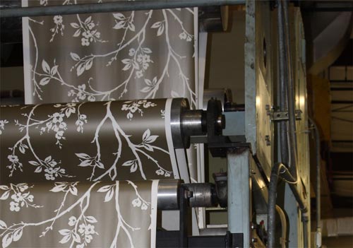 Gravure-printing-on-wallpaper