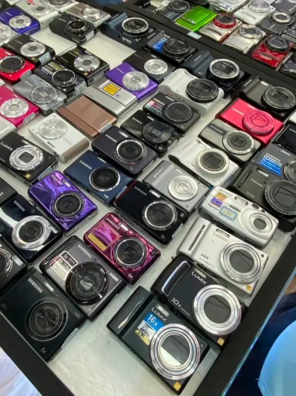secondhand digital cameras