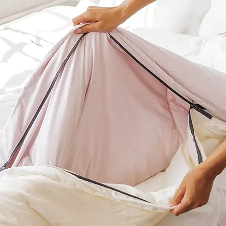 temperature-controlling comforters