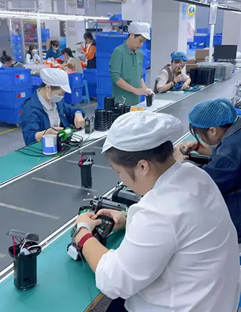Manufacturing of components for smart pet products